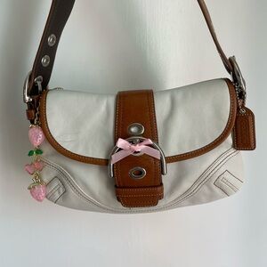 Vintage Authentic Coach White and Tan Soho Shoulder Bag